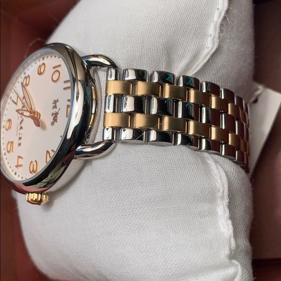 Two tone Coach watch - Picture 2 of 2